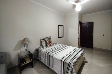 Casa à venda com 129m², 3 quartos e 3 vagasQuarto 2