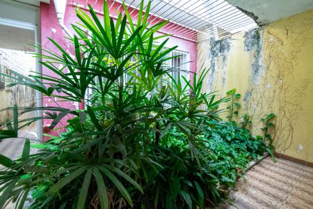 Casa à venda com 150m², 3 quartos e 2 vagas Casa à venda com 150m², 3 quartos e 2 vagasJardim