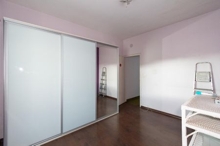 Casa à venda com 150m², 3 quartos e 2 vagas Casa à venda com 150m², 3 quartos e 2 vagasSuíte