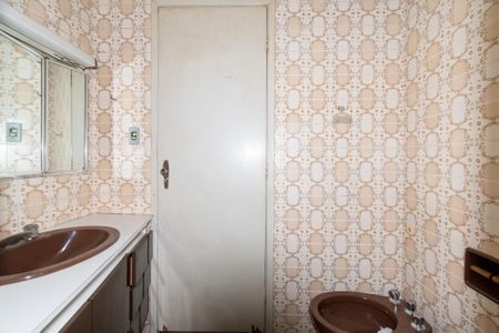 Casa à venda com 150m², 3 quartos e 2 vagas Casa à venda com 150m², 3 quartos e 2 vagasBanheiro Social