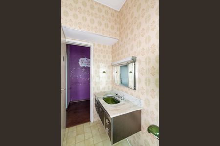 Casa à venda com 150m², 3 quartos e 2 vagas Casa à venda com 150m², 3 quartos e 2 vagasBanheiro da Suíte