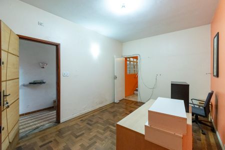 Casa à venda com 150m², 3 quartos e 2 vagas Casa à venda com 150m², 3 quartos e 2 vagasSala