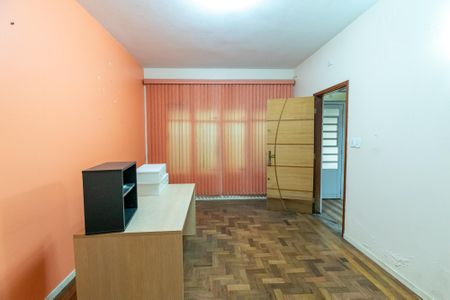 Casa à venda com 150m², 3 quartos e 2 vagas Casa à venda com 150m², 3 quartos e 2 vagasSala