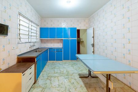 Casa à venda com 150m², 3 quartos e 2 vagas Casa à venda com 150m², 3 quartos e 2 vagasCozinha