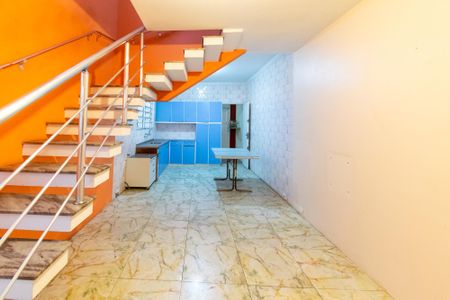 Casa à venda com 150m², 3 quartos e 2 vagas Casa à venda com 150m², 3 quartos e 2 vagasSala de Jantar