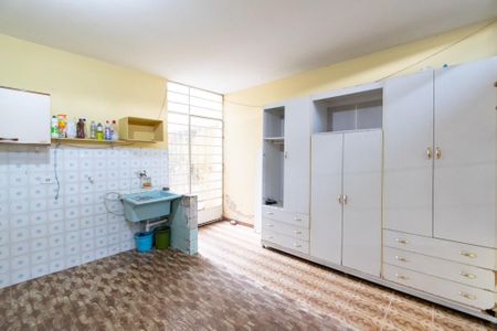 Casa à venda com 150m², 3 quartos e 2 vagas Casa à venda com 150m², 3 quartos e 2 vagasÁrea de Serviço