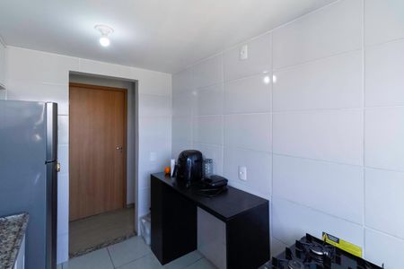 Apartamento à venda com 49m², 2 quartos e 1 vaga Apartamento à venda com 49m², 2 quartos e 1 vagaCozinha e Área de Serviço