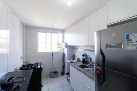 Apartamento à venda com 49m², 2 quartos e 1 vaga Apartamento à venda com 49m², 2 quartos e 1 vagaCozinha e Área de Serviço