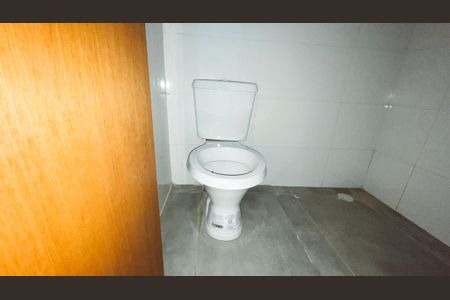 Apartamento à venda com 38m², 1 quarto e sem vaga Apartamento à venda com 38m², 1 quarto e sem vagaBanheiro Social