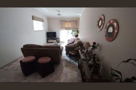 Casa para alugar com 320m², 2 quartos e sem vaga