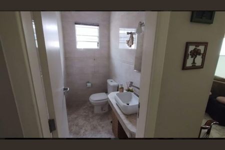 Casa para alugar com 320m², 2 quartos e sem vaga