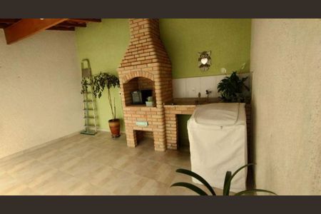 Casa para alugar com 320m², 2 quartos e sem vaga