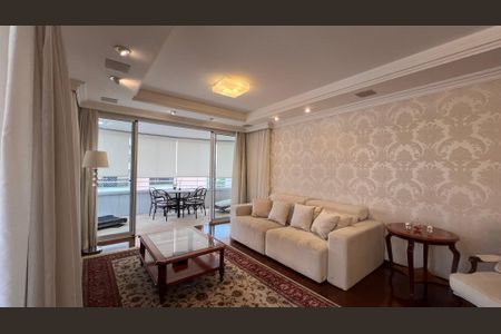 Apartamento à venda com 218m², 4 quartos e 3 vagasSala de TV