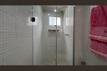 Apartamento à venda com 218m², 4 quartos e 3 vagasBanheiro da Suíte 2