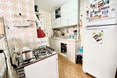 Apartamento à venda com 110m², 3 quartos e 2 vagasCozinha