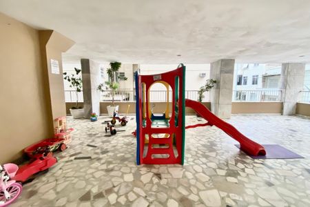 Apartamento à venda com 110m², 3 quartos e 2 vagasÁrea comum - Playground