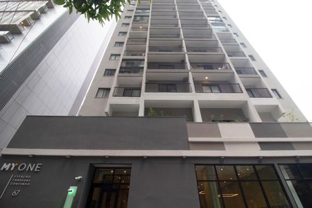 Apartamento à venda com 30m², 1 quarto e sem vaga Apartamento à venda com 30m², 1 quarto e sem vagaFachada