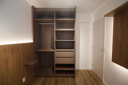 Apartamento à venda com 30m², 1 quarto e sem vaga Apartamento à venda com 30m², 1 quarto e sem vagaQuarto