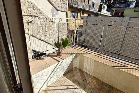 Apartamento à venda com 107m², 3 quartos e 1 vaga