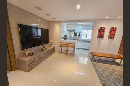 Apartamento à venda com 124m², 4 quartos e 2 vagas