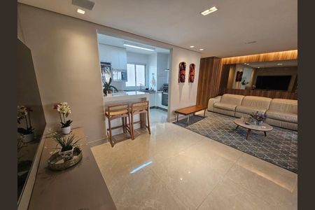 Apartamento à venda com 124m², 4 quartos e 2 vagas