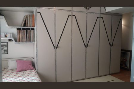 Apartamento à venda com 184m², 4 quartos e 3 vagas