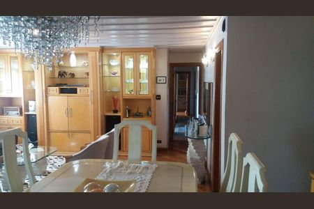 Apartamento à venda com 184m², 4 quartos e 3 vagas