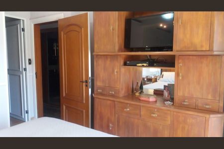Apartamento à venda com 184m², 4 quartos e 3 vagas