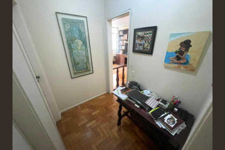 Apartamento à venda com 78m², 2 quartos e sem vaga