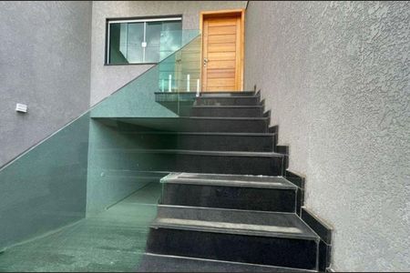 Casa para alugar com 219m², 2 quartos e 2 vagas