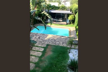 Casa à venda com 340m², 3 quartos e 3 vagas