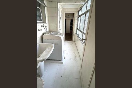 Apartamento à venda com 98m², 2 quartos e 1 vaga