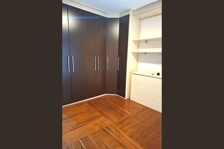 Casa à venda com 140m², 3 quartos e 2 vagas