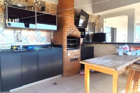 Apartamento à venda com 184m², 4 quartos e 2 vagas