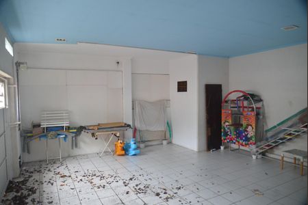 Casa à venda com 340m², 4 quartos e 3 vagasGaragem