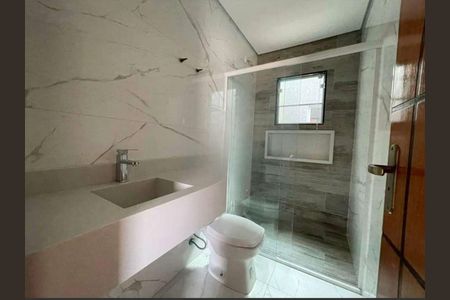 Casa para alugar com 220m², 2 quartos e 2 vagas