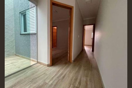 Casa para alugar com 220m², 2 quartos e 2 vagas
