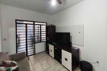 Casa à venda com 186m², 3 quartos e 2 vagasSala de Estar
