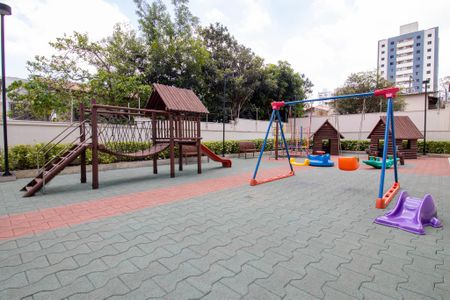 Apartamento para alugar com 169m², 2 quartos e 1 vagaÁrea comum