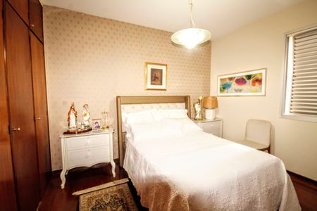 Apartamento à venda com 135m², 3 quartos e 2 vagasQuarto 3