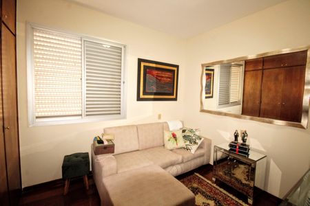 Apartamento à venda com 135m², 3 quartos e 2 vagasQuarto 2