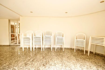 Apartamento à venda com 135m², 3 quartos e 2 vagasÁrea comum - Salão de festas