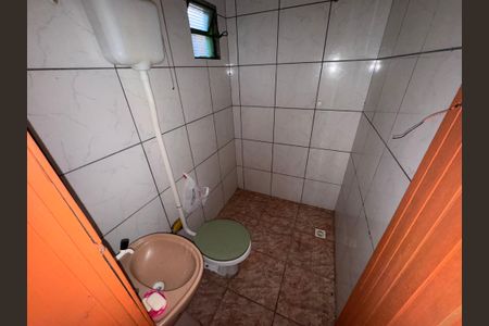 Casa para alugar com 60m², 2 quartos e 1 vaga Casa para alugar com 60m², 2 quartos e 1 vagaBanheiro