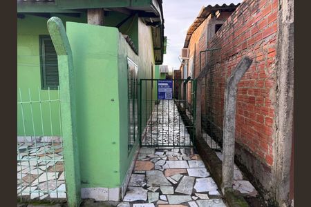 Casa para alugar com 60m², 2 quartos e 1 vaga Casa para alugar com 60m², 2 quartos e 1 vagaFachada e placa