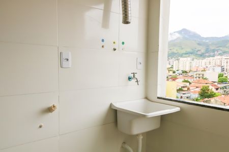 Apartamento à venda com 60m², 2 quartos e 1 vagaÁrea de Serviço