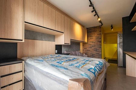 Studio à venda com 28m², 1 quarto e sem vaga Studio à venda com 28m², 1 quarto e sem vagaStudio