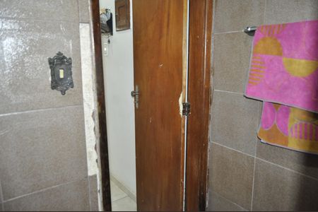 Casa à venda com 100m², 3 quartos e sem vagaBanheiro