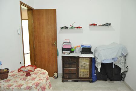 Casa à venda com 100m², 3 quartos e sem vagaQuarto 1