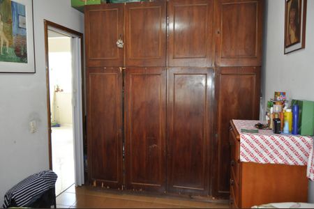 Casa à venda com 100m², 3 quartos e sem vagaQuarto 2