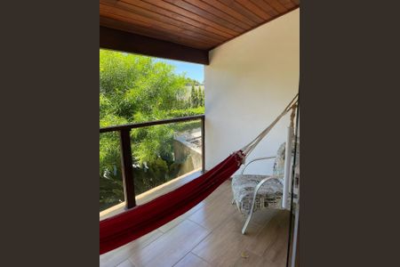 Casa de condomínio à venda com 287m², 3 quartos e 1 vaga